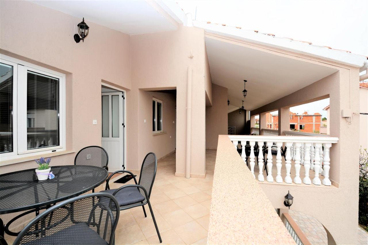 Allegro Apartment *