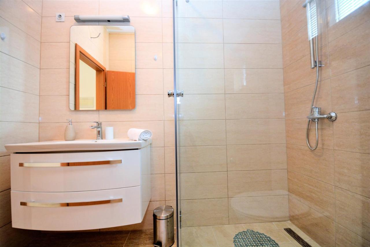 Allegro Apartment Sukosan